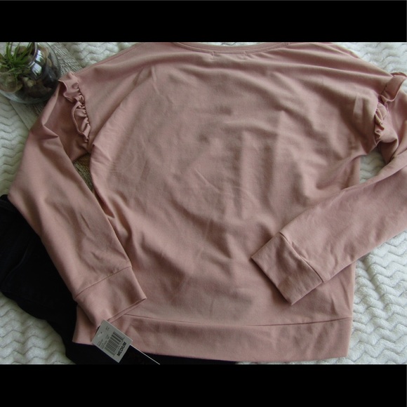 Almost Famous Fall Sweater With Ruffles - Picture 6 of 7